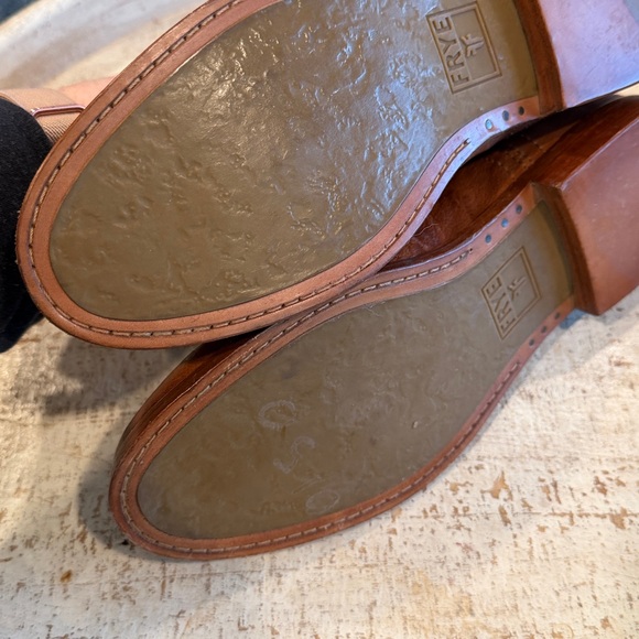 Frye Leather moto boots short - Picture 8 of 10